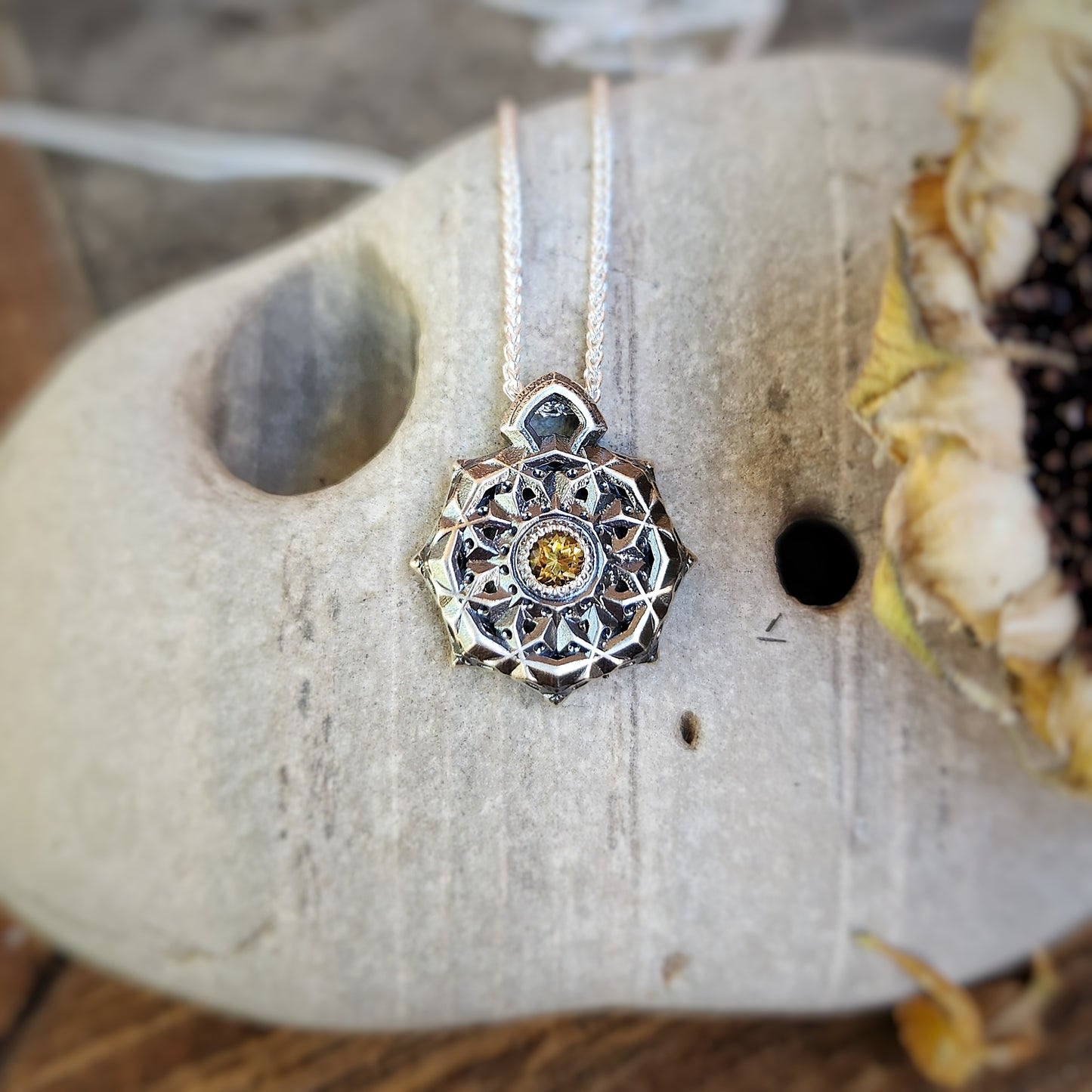 Geo Pendant in Silver