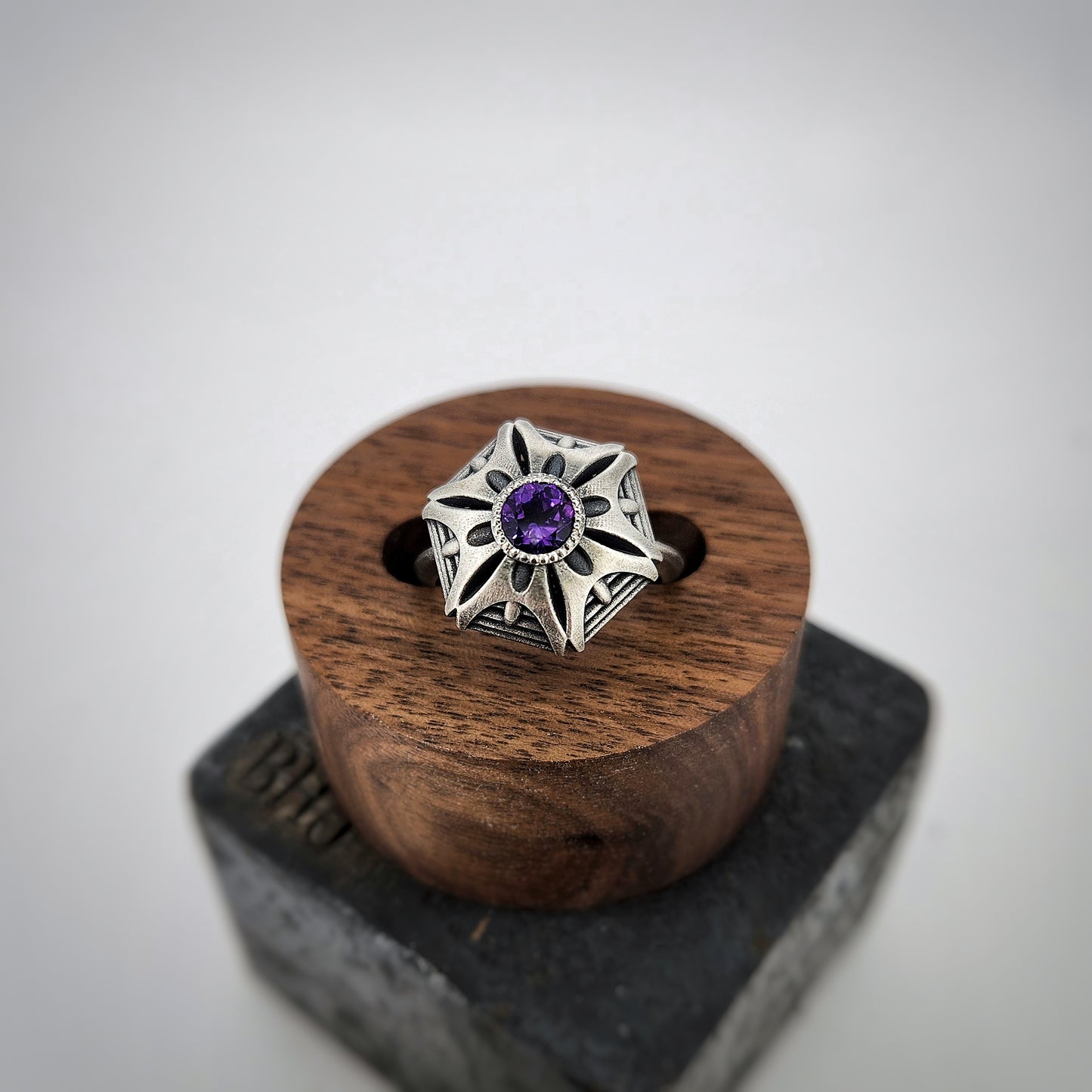 Star Spinner Ring