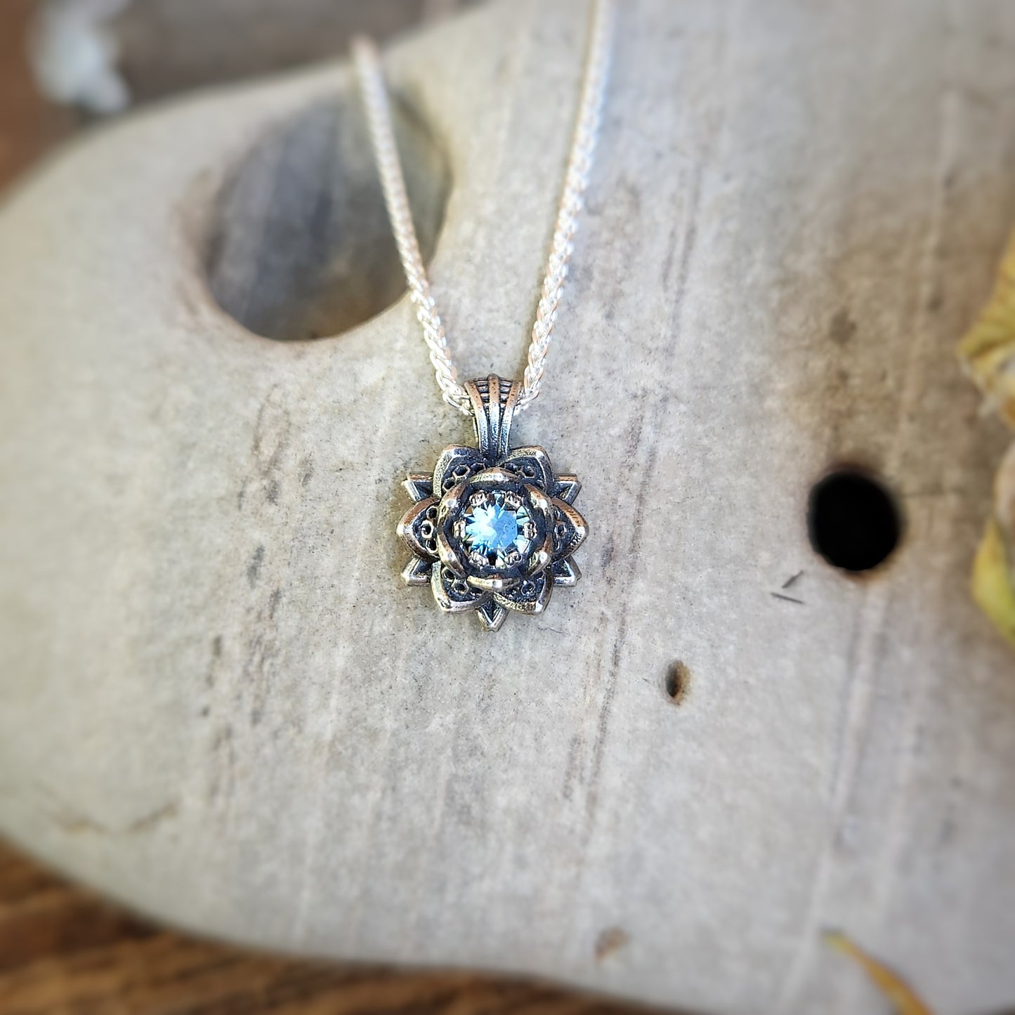 Mini Lotus Pendant in Silver