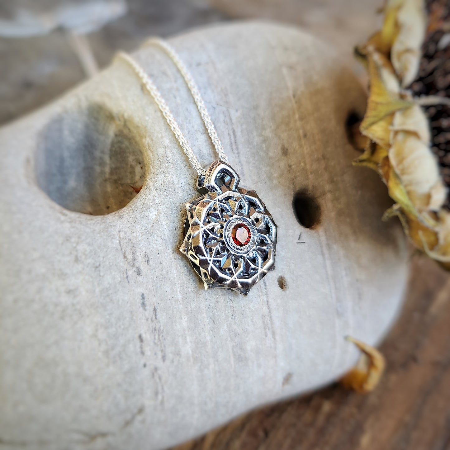 Geo Pendant in Silver