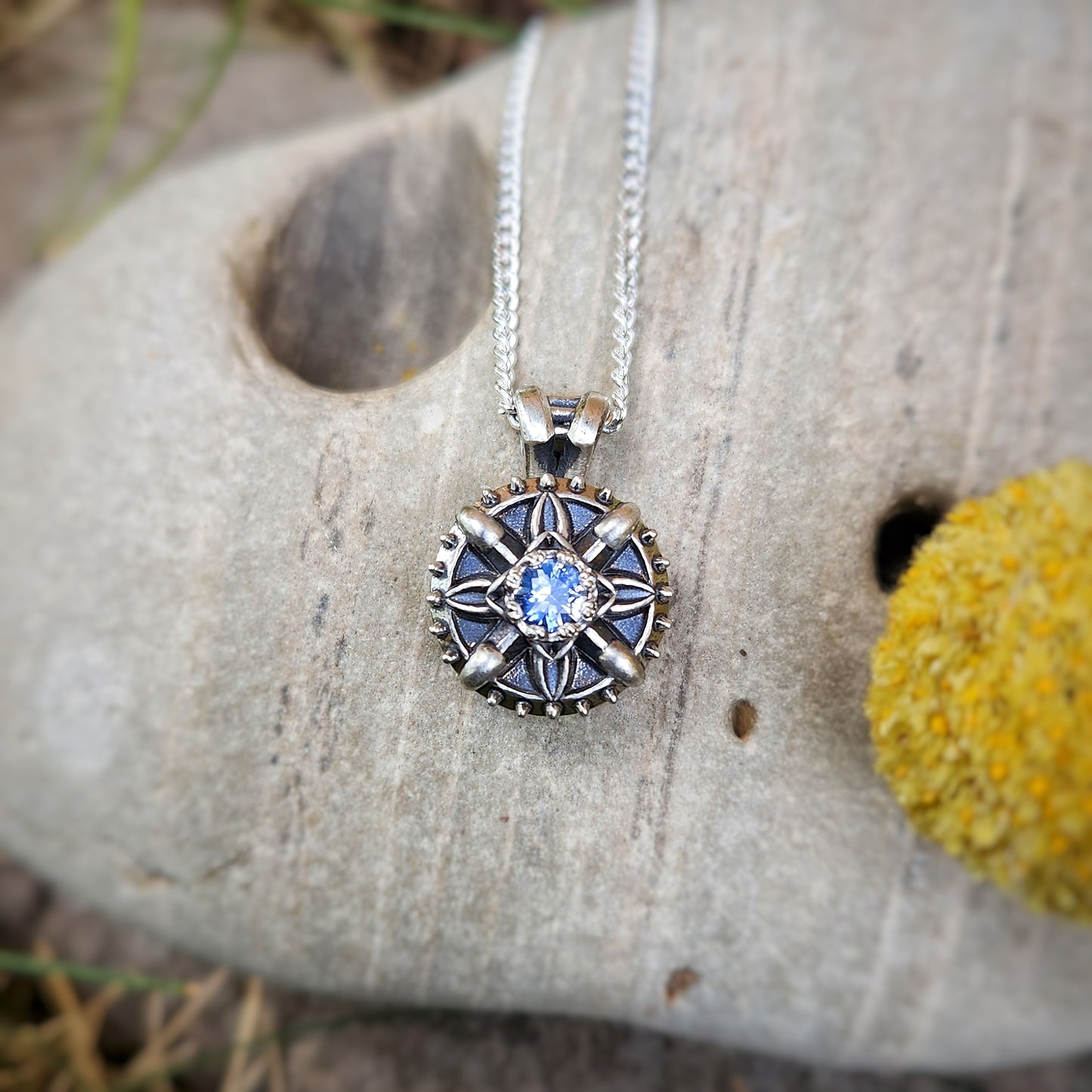 'That Way Home' Spinning Pendant