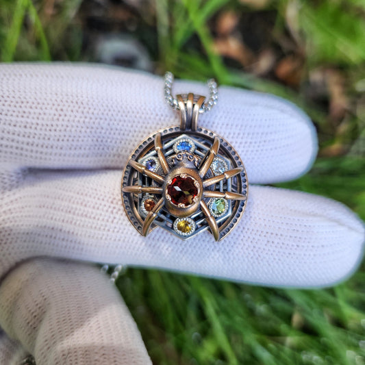 'Aranea' Spinning Pendant