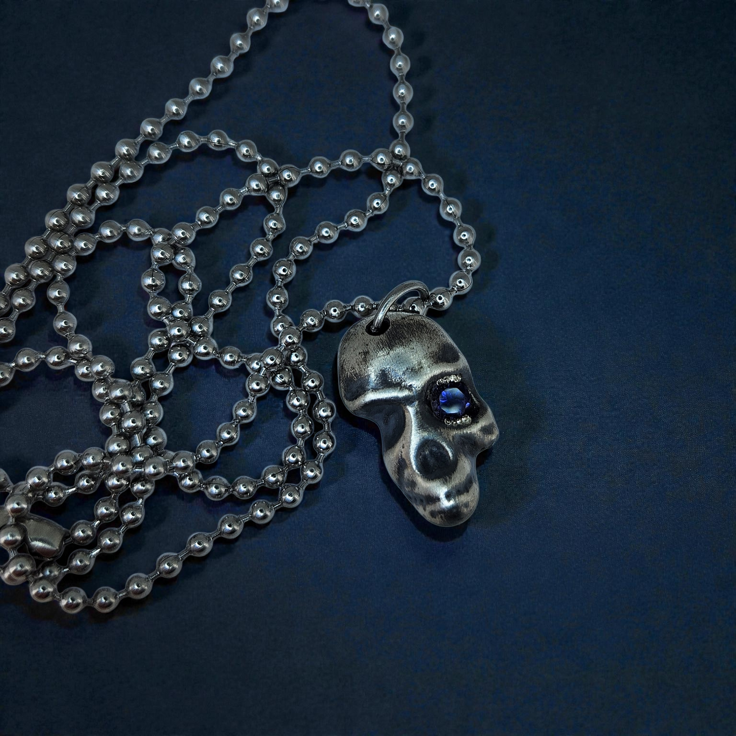 'Wraithbone' Molten Skull Pendants