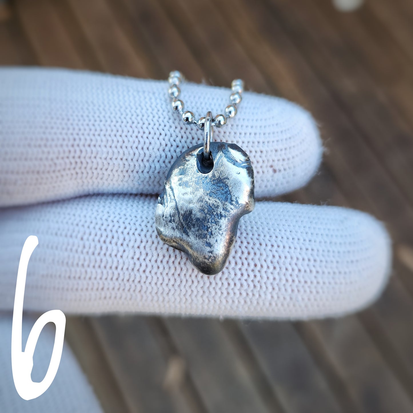 'Wraithbone' Molten Skull Pendants