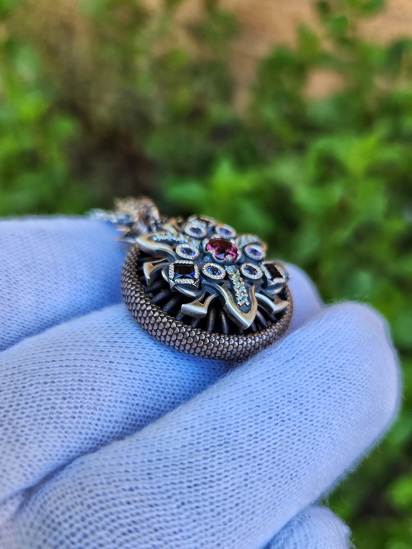 'Ouro' Kinetic Pendant (mixed metal)