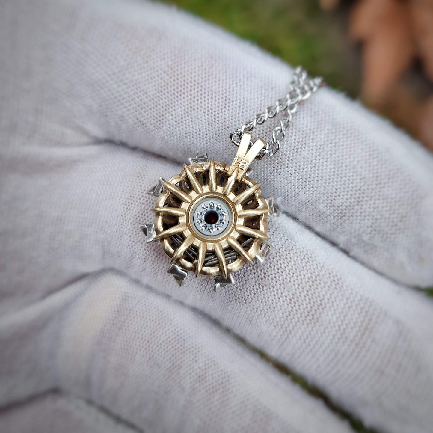 'Spinz' Kinetic Spinning Pendant