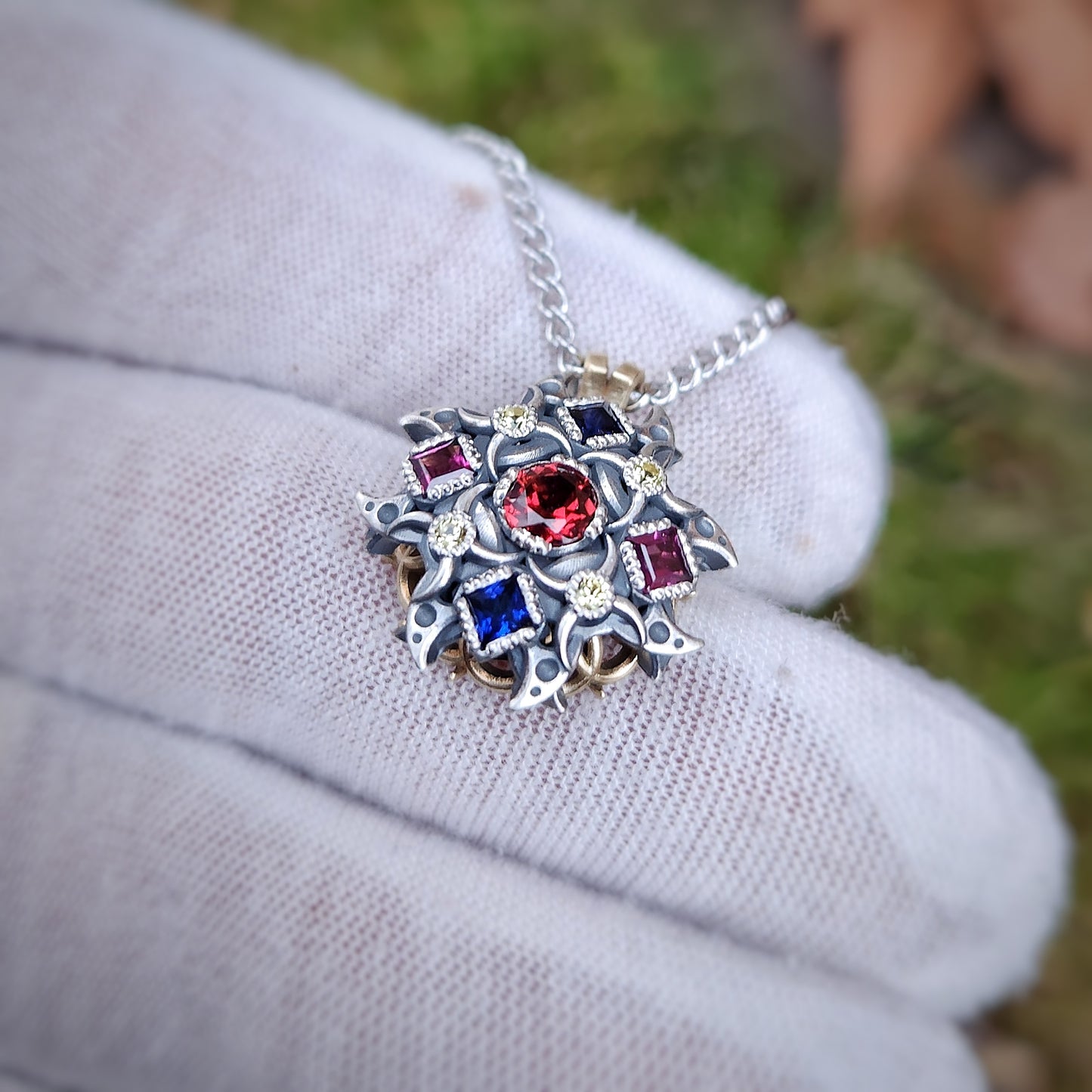 'Spinz' Kinetic Spinning Pendant