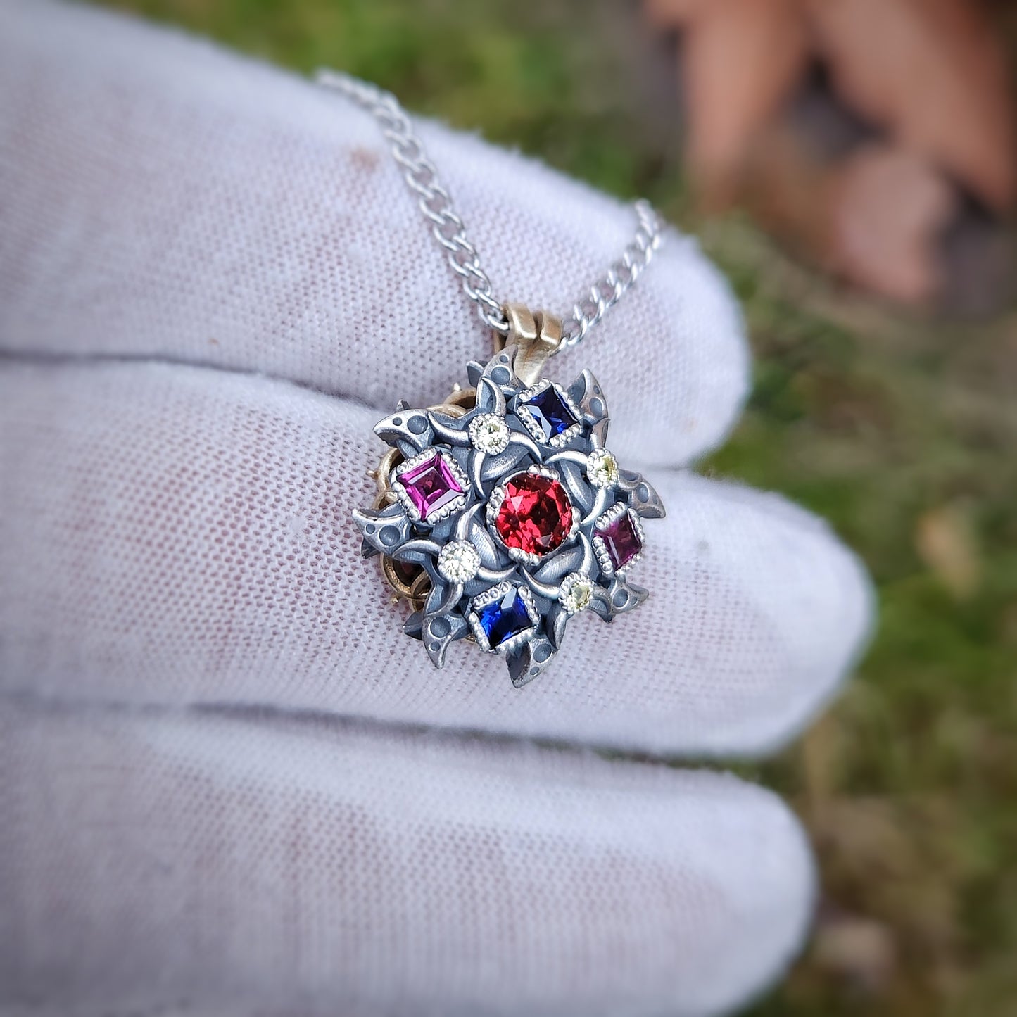 'Spinz' Kinetic Spinning Pendant