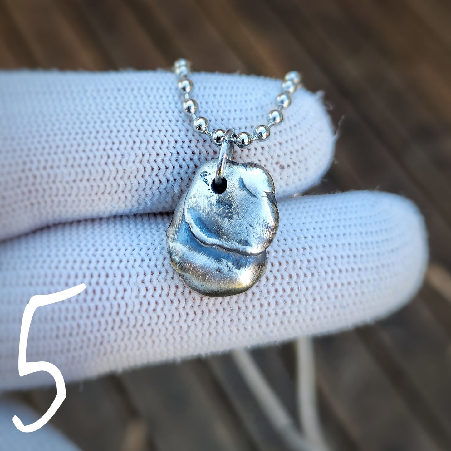 'Wraithbone' Molten Skull Pendants