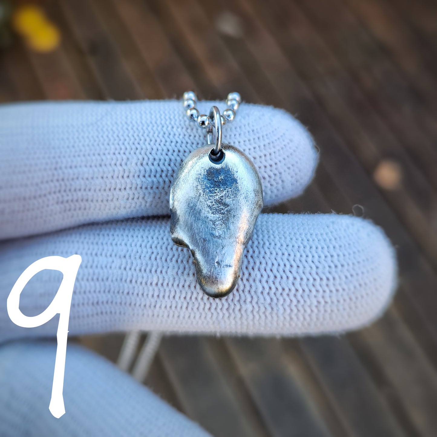 'Wraithbone' Molten Skull Pendants