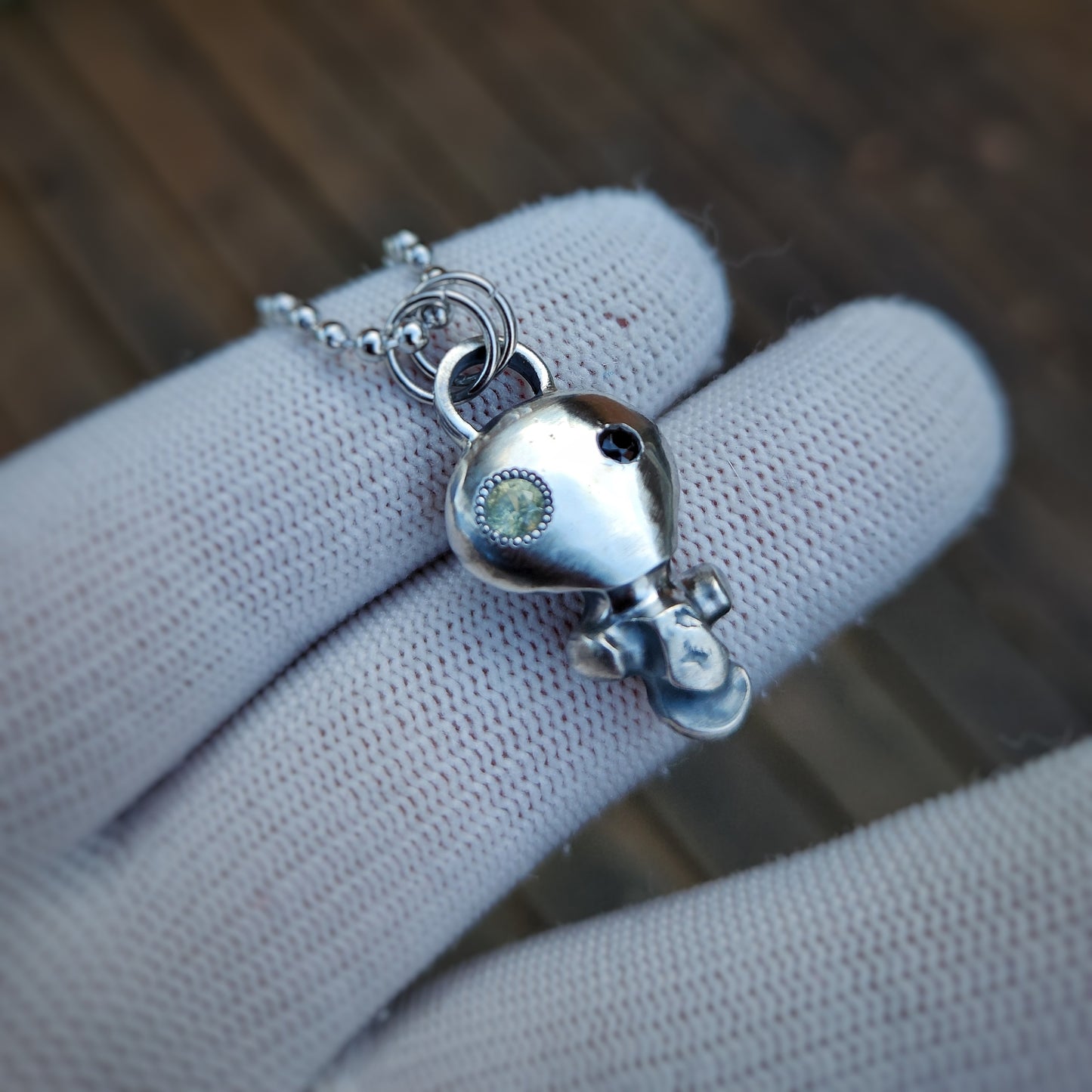 Kiva the Visitor (Mysterious)