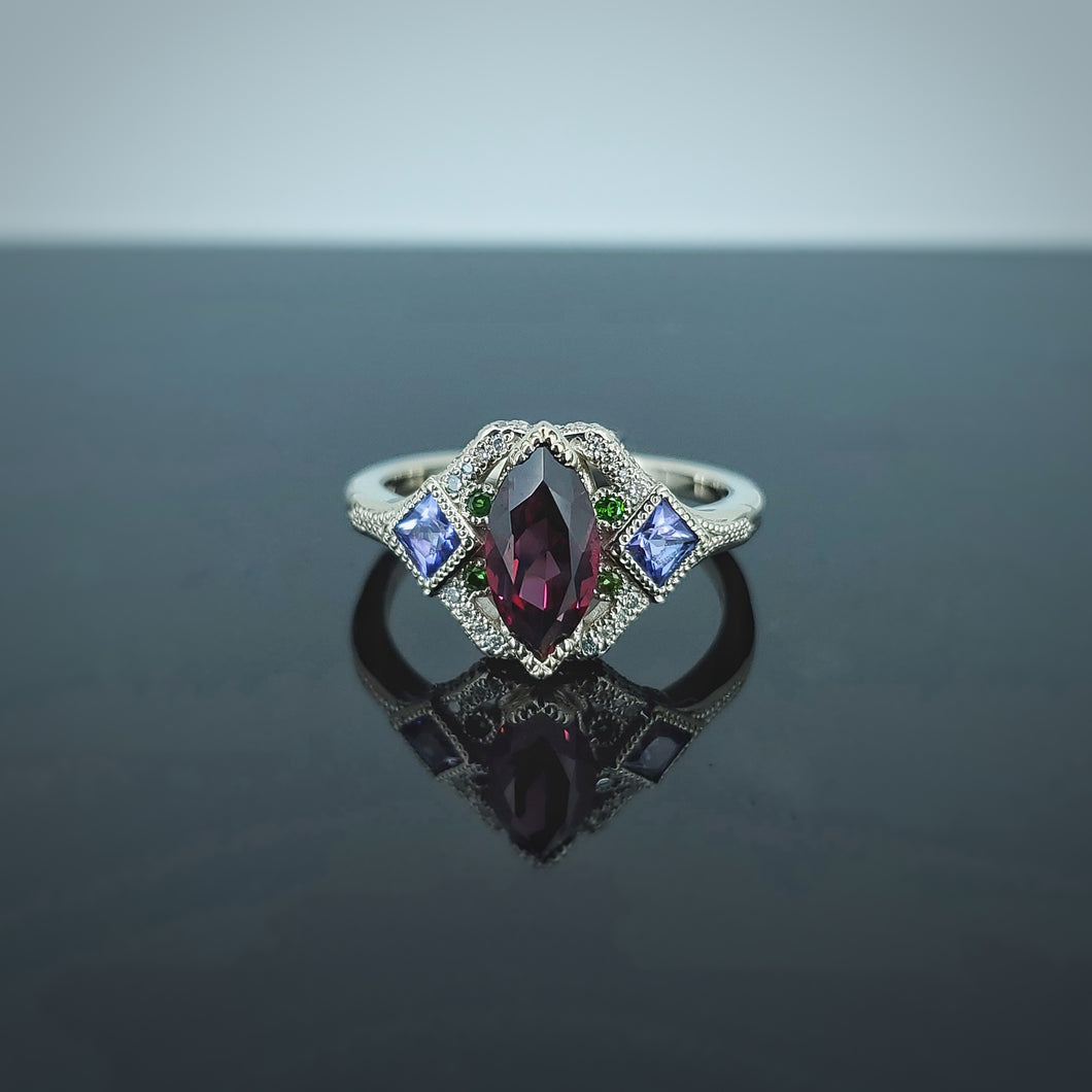 Ring v.8 | B. Harju Jewelry